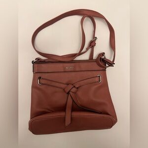 Nine Wesr Women's Crossbody Bag in Rose